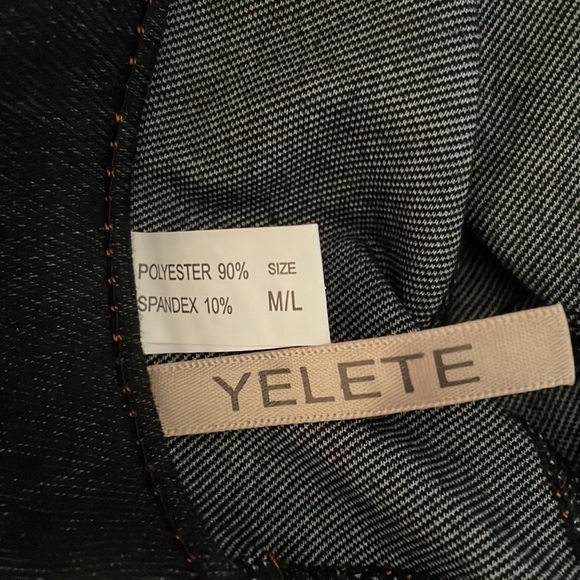 Black denim slip on jeggings. - Picture 7 of 10